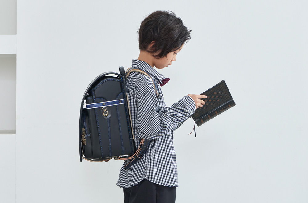 コードバンインテリジェントアンティーク